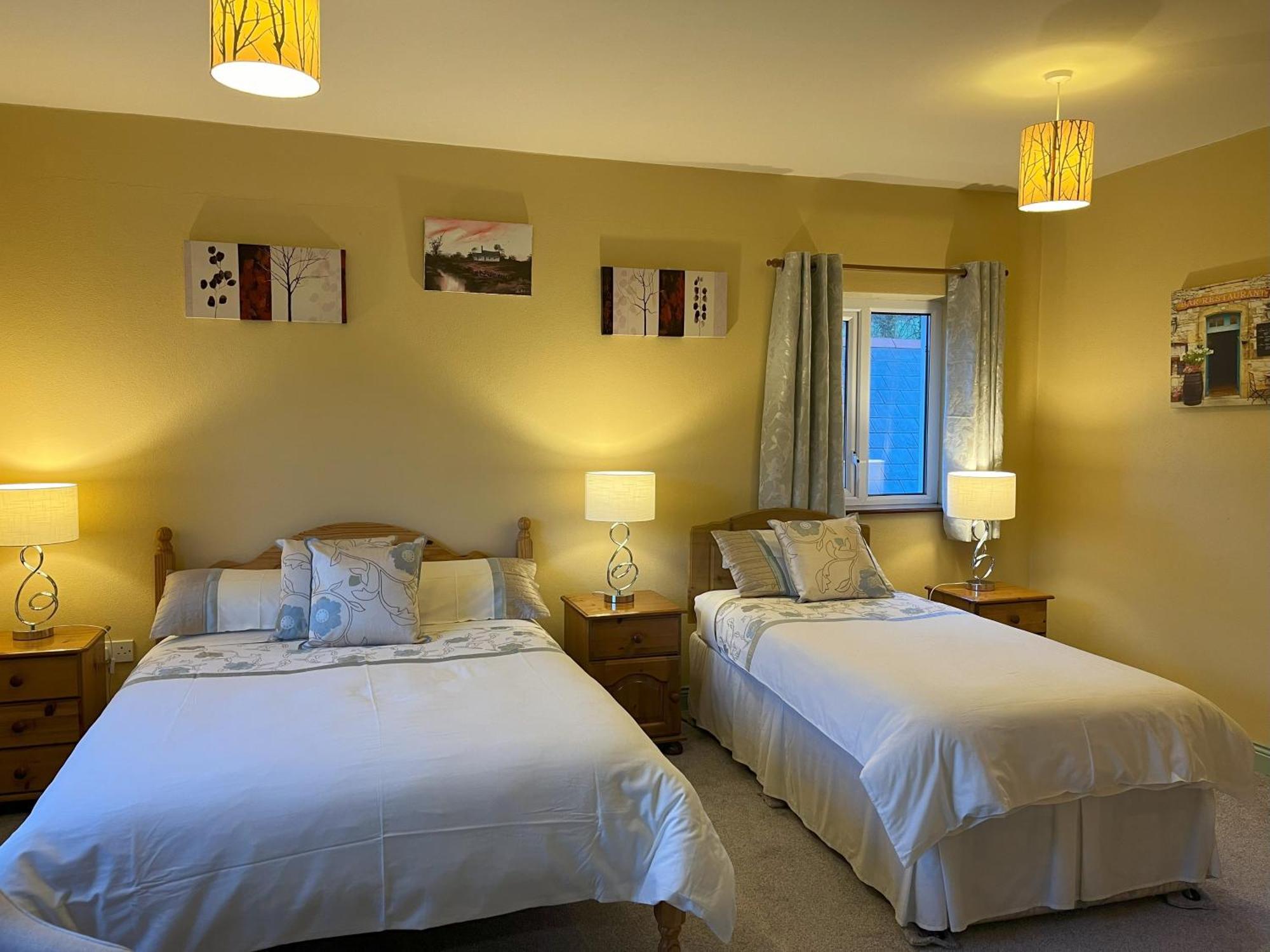 Pk Lodge Bed And Breakfast Скибберин Экстерьер фото
