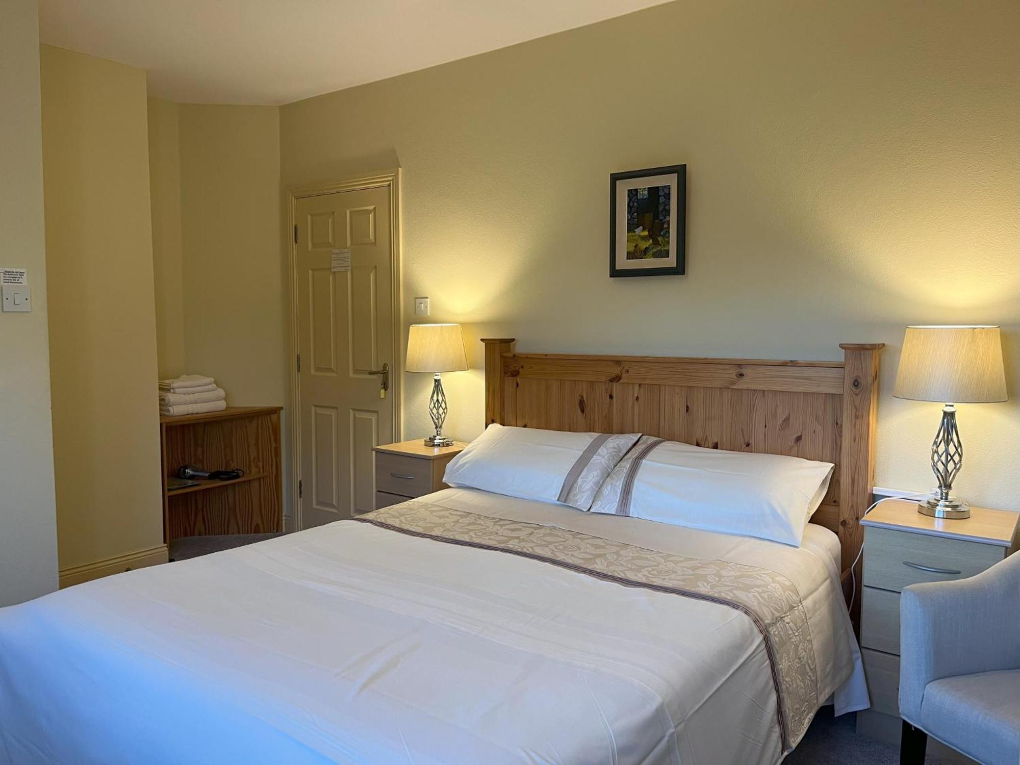 Pk Lodge Bed And Breakfast Скибберин Экстерьер фото